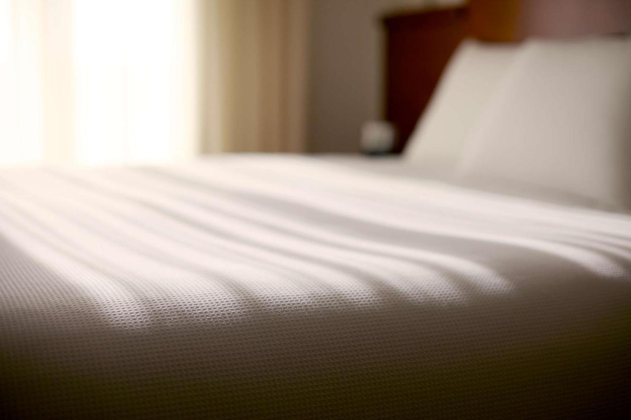 Hyatt House Indianapolis Hotel 3*